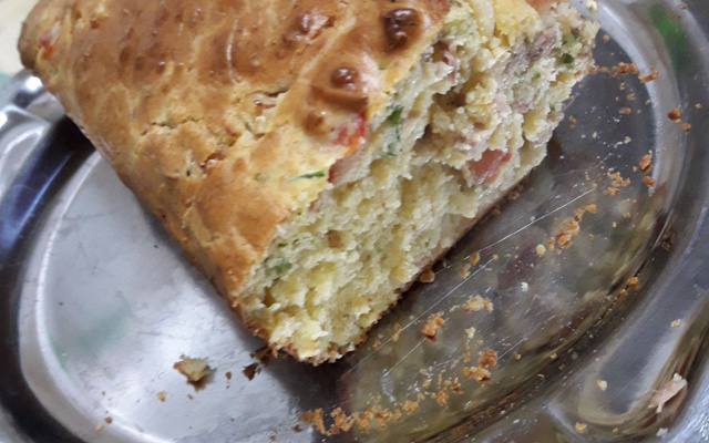 Cake jambon gruyère tomate