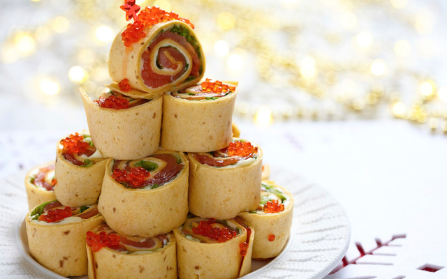 Wraps au saumon fumé et œufs de saumon