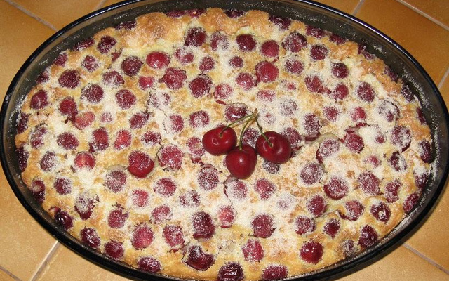 Clafoutis aux cerises rapide
