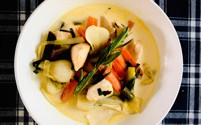 Blanquette de poulet à l’estragon