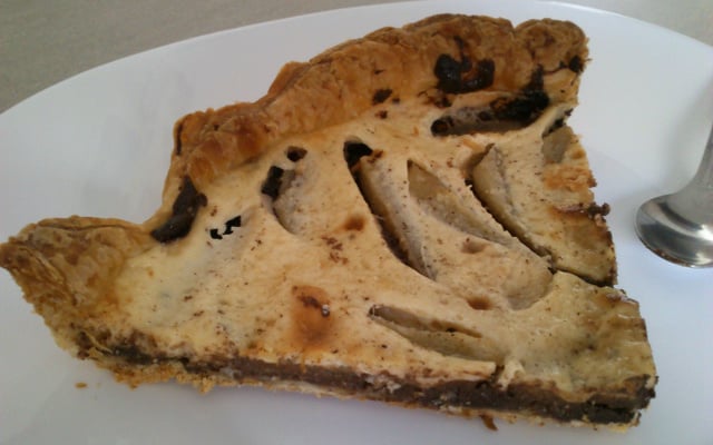 Tarte aux poires poudre d'amande et chocolat noir