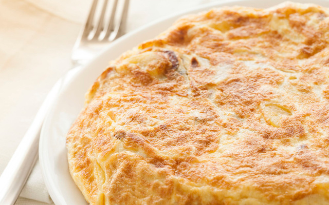 Tortilla aux pommes de terre et poulet