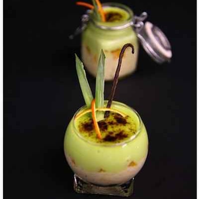 Petite verrine de riz au lait, clémentine et sabayon à la chartreuse