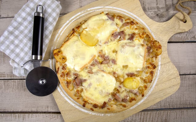 Pizza facon raclette