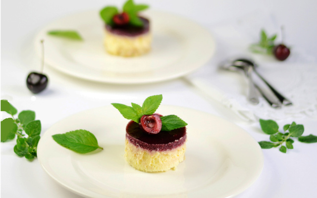 Cheese cake au Philadelphia, miroir aux cerises noires