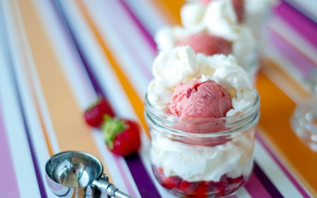 Vacherin facile aux fruits frais