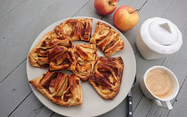 Chaussons de pommes à la crème et cannelle