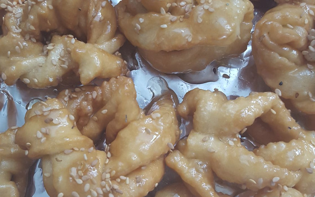 Griouches aux amandes et sésame