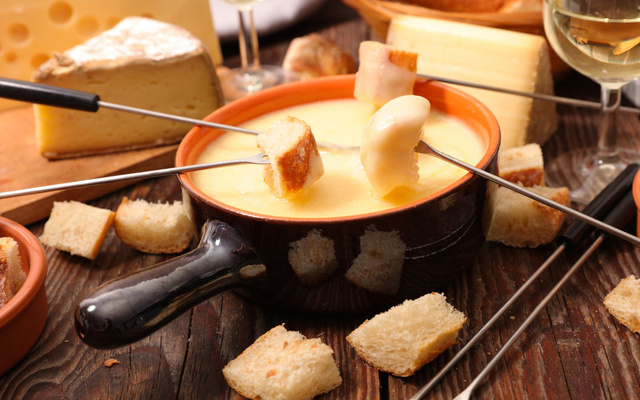 Fondue savoyarde traditionnelle