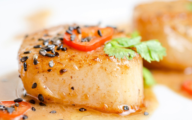 Noix de Saint-Jacques poêlées et parfumées