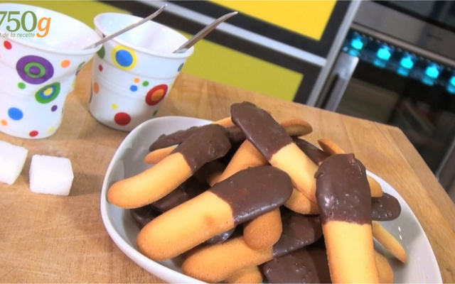 Langues de chat au chocolat