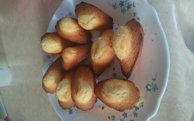 Madeleines fondantes au lait
