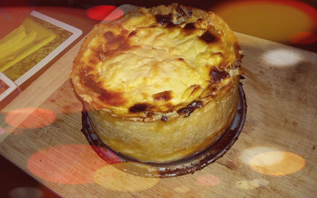 Tartelettes de Fourme d'Ambert au brocoli et caramel de pommes