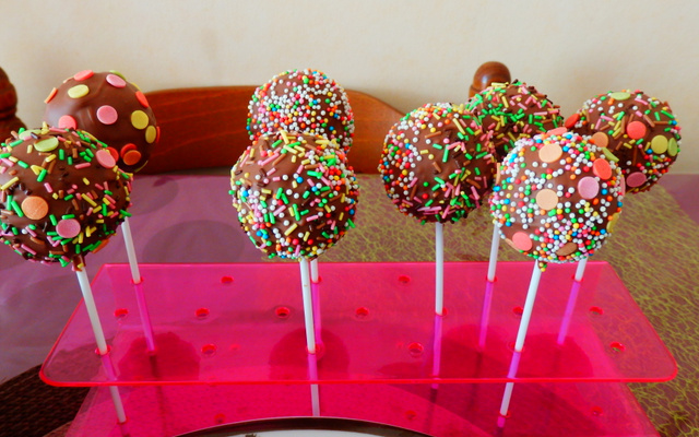 Cake pops smiley