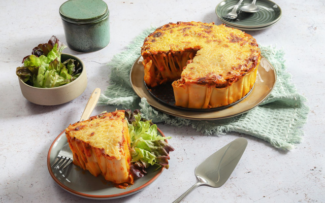 Gâteau de rigatoni à la bolognaise