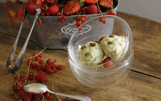 Glace à la pistache classique