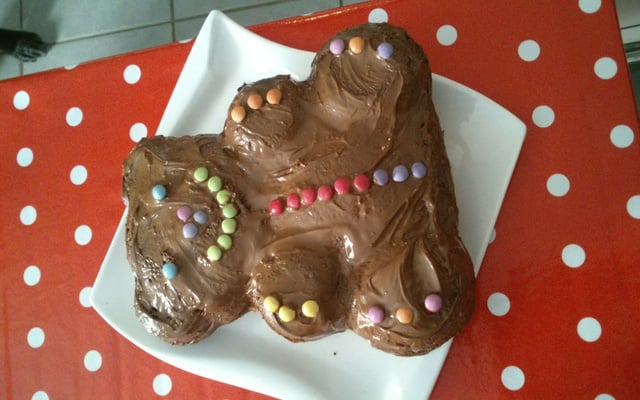Gâteau aux pépites et nappage chocolat