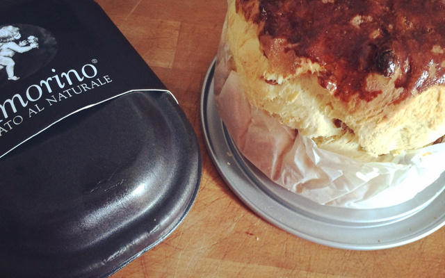 Panettone aux raisins secs