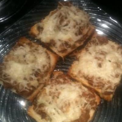 Sauce pizza sur pain de mie