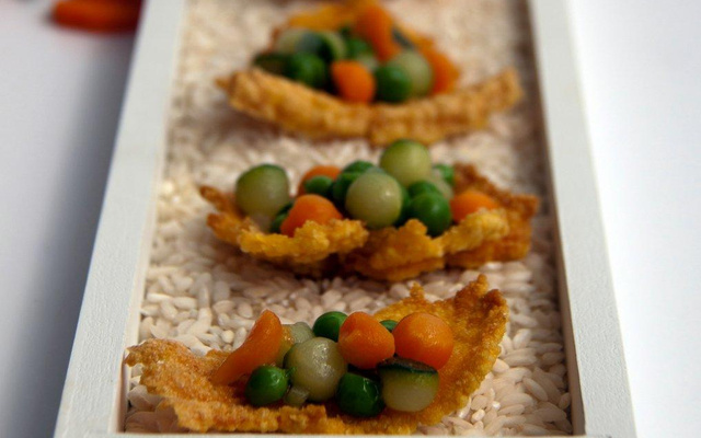 Chips de risotto aux petits légumes