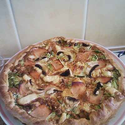 Tarte à la provençale ,courgettes,champignons,poulet,