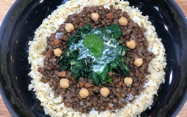 Lentilles aux épinards et lait de coco