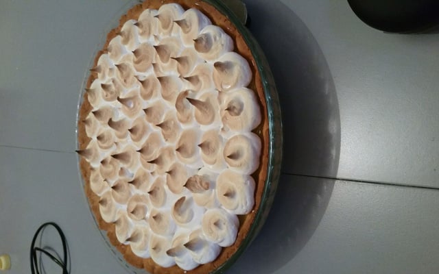 Tarte au citron meringuée à partager