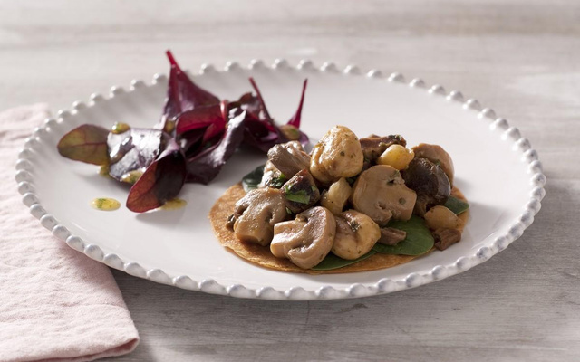 Tarte fine de gésiers de canard aux champignons aux marrons entiers et champignons