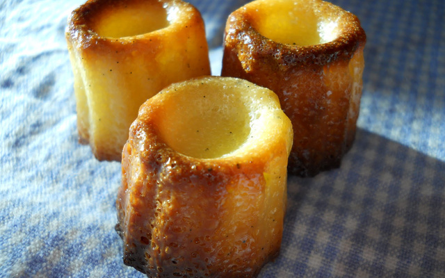 Cannelés au basilic
