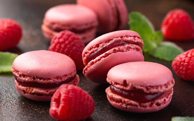 Macarons à la framboise économiques