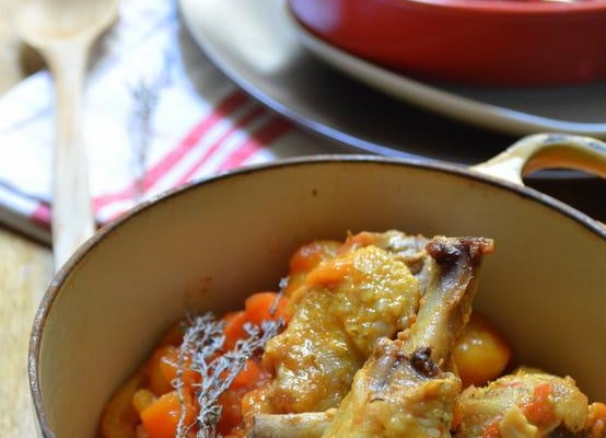 Tajine de cuisses de canard aux abricots
