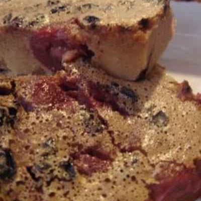 Clafoutis aux cerises et aux baies d'épine-vinette