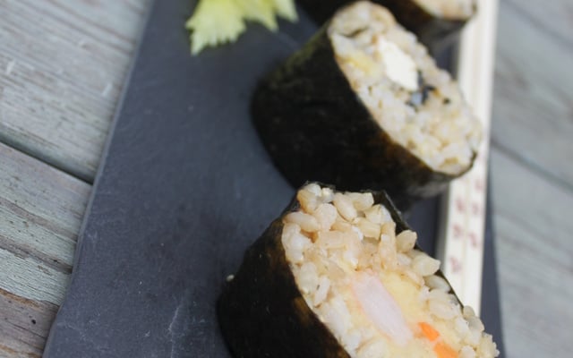 Makis aux crevettes yakitori