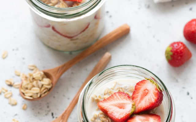 Overnight oats au fromage blanc et fraises