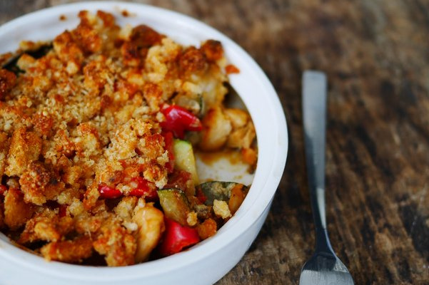 Crumble au poulet et légumes d'été