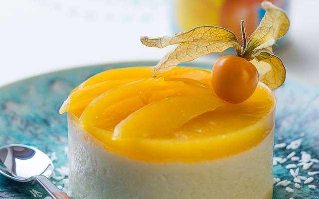 Bavarois exotique, ananas, mangue & noix de coco