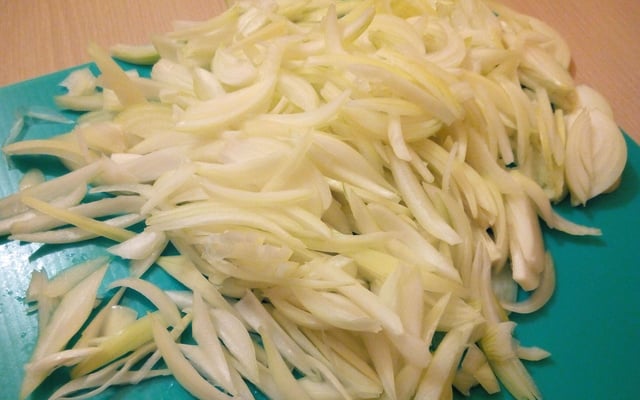 Soupe à l'oignon traditionnelle