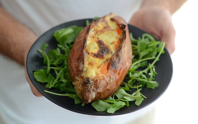 Patate douce rôtie au four