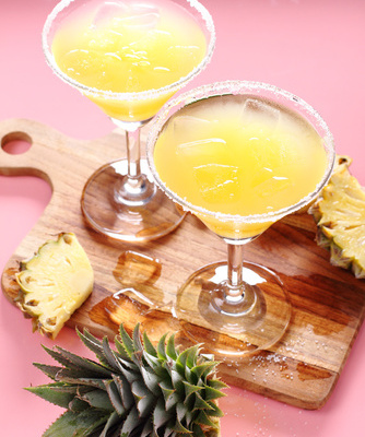 Punch à l'ananas et au Champagne