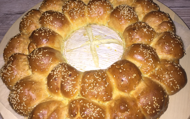 Jolie brioche au camembert