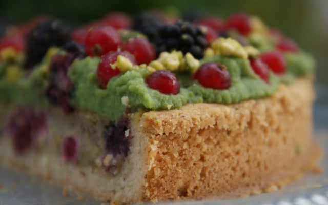 Tarte aux fruits rouges et à la pistache
