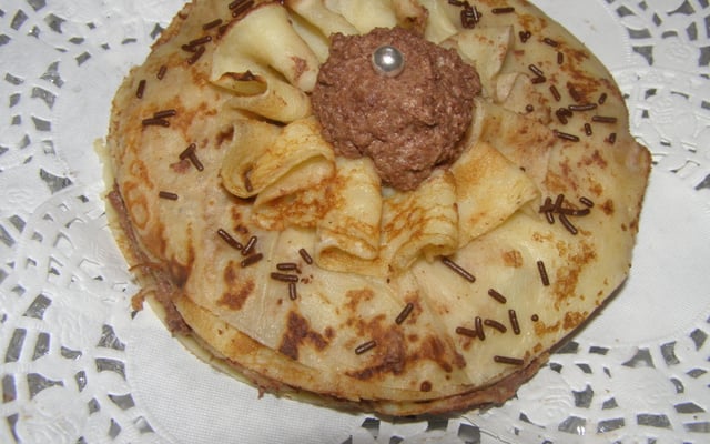 4 feuilletés de crêpes à la chantilly et au chocolat