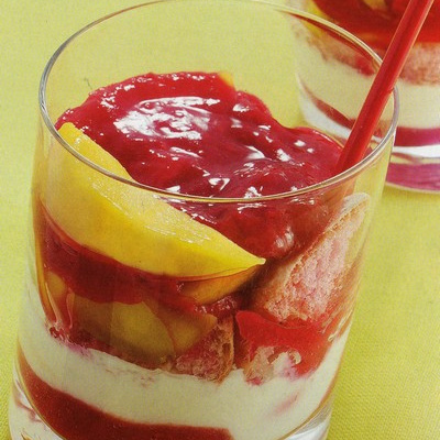 Verrines de mangue à la framboise