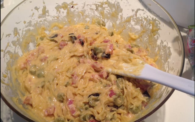 Cake aux olives et lardons