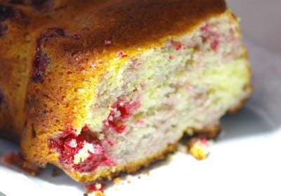 Cake aux cerises maison