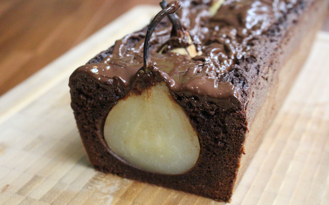 Gâteau surprise aux poires