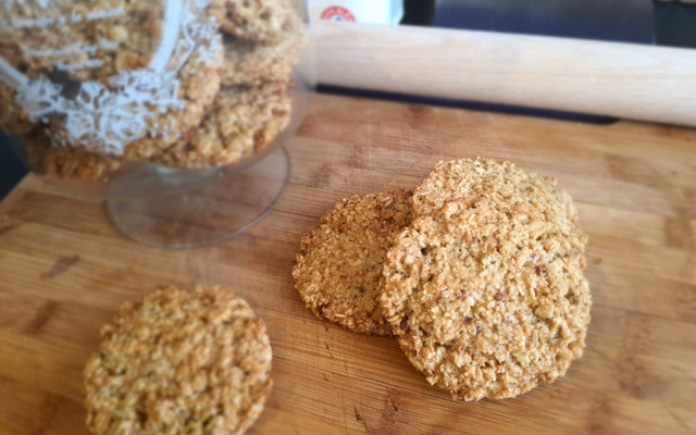 Cookies aux flocons d'avoine et noisettes