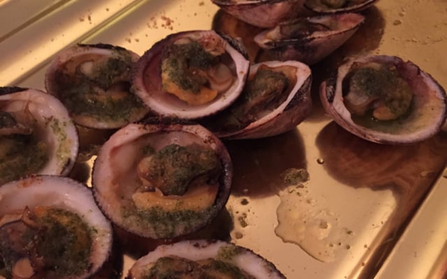 Amandes de mer farcies au vert