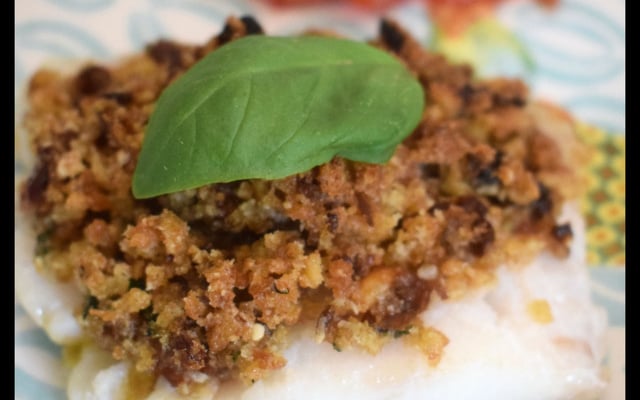 Cabillaud en croûte de basilic et tomates séchées