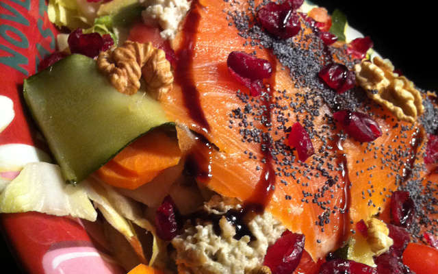 Detox salade : Avocat, Saumon & Cranberries !